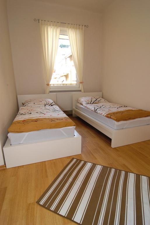 Fontana Pizzeria - Pension Ceske Budejovice Bilik gambar