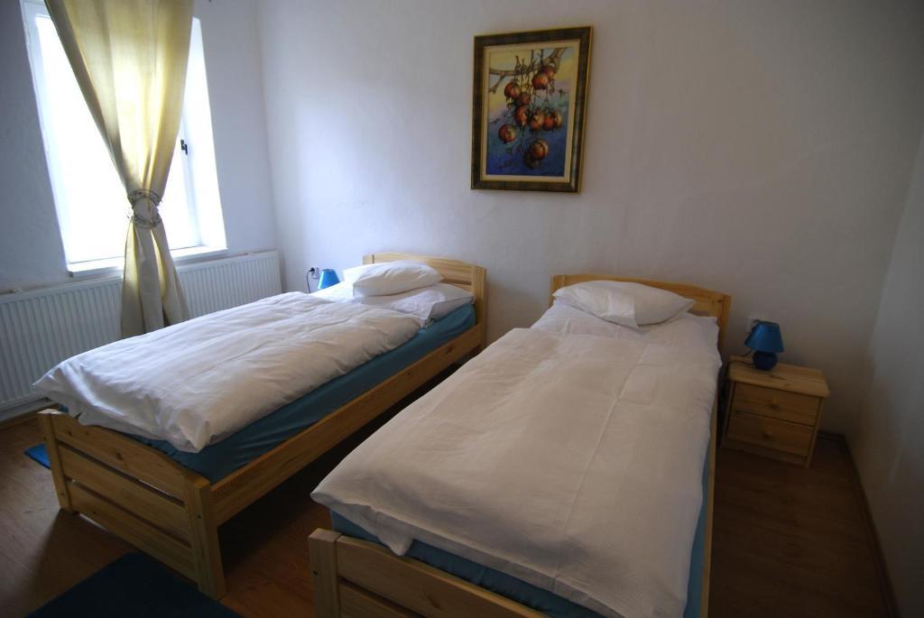 Fontana Pizzeria - Pension Ceske Budejovice Bilik gambar