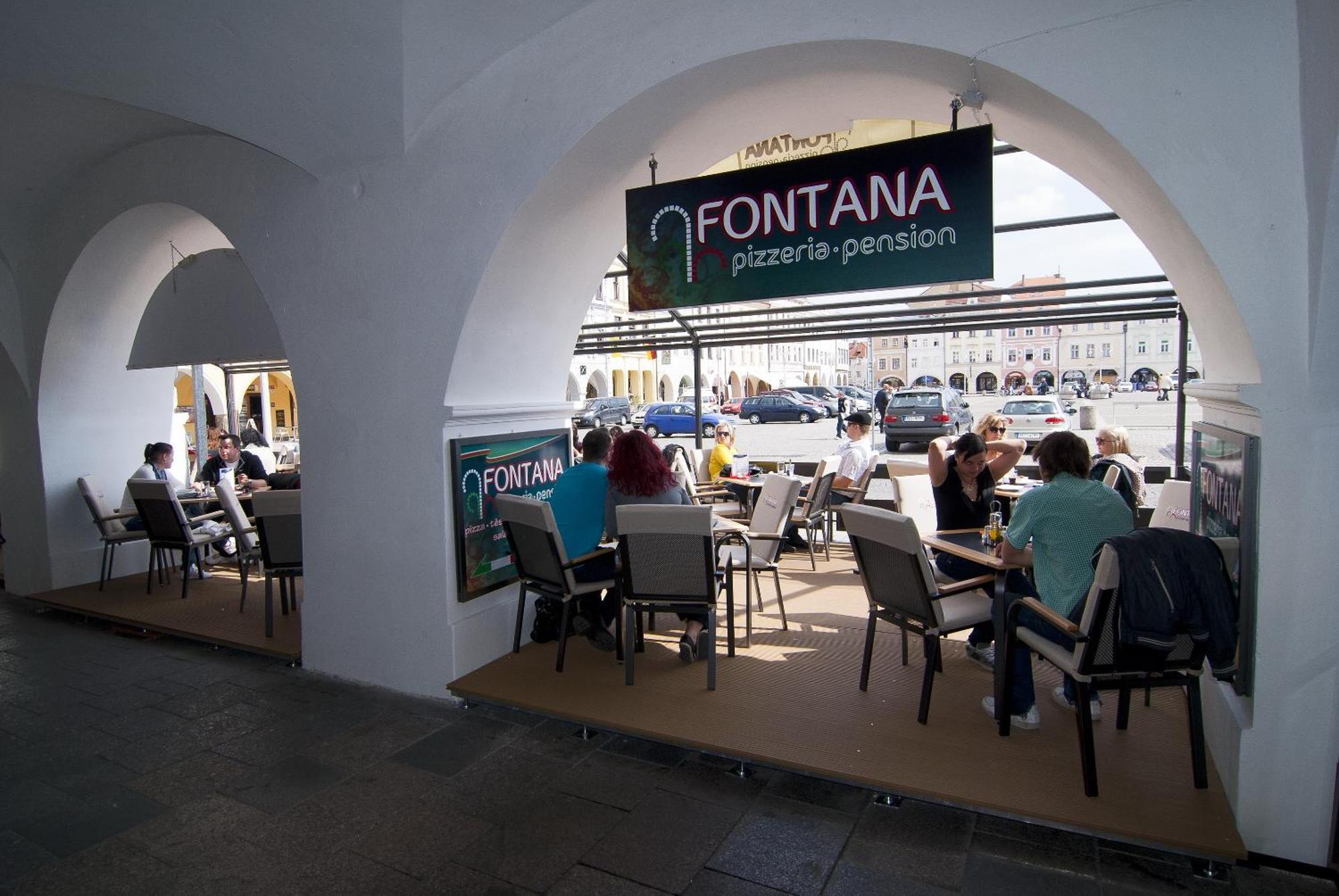 Fontana Pizzeria - Pension Ceske Budejovice Luaran gambar