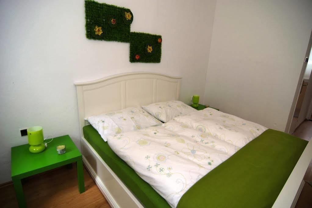 Fontana Pizzeria - Pension Ceske Budejovice Luaran gambar