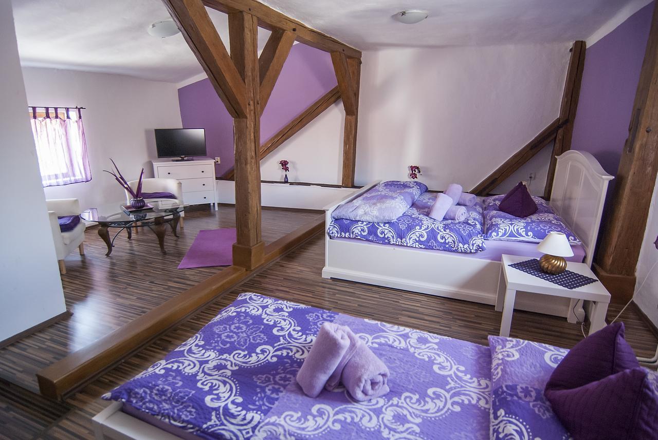 Fontana Pizzeria - Pension Ceske Budejovice Luaran gambar