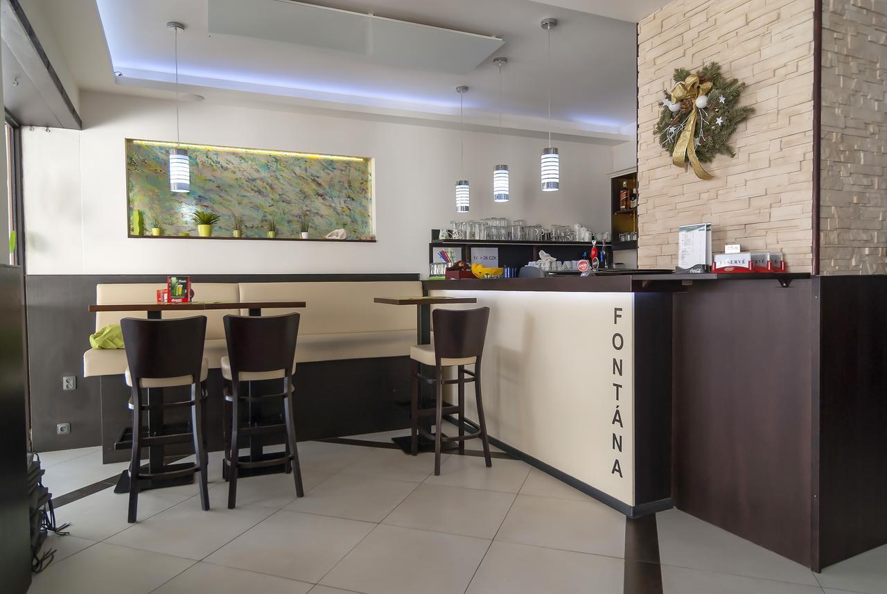 Fontana Pizzeria - Pension Ceske Budejovice Luaran gambar